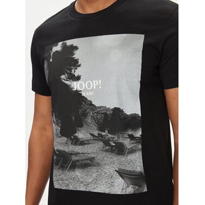 Czarny t-shirt Joop! w młodzieżowym stylu