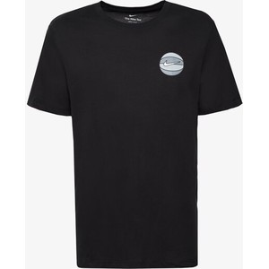 Czarny t-shirt Nike w stylu casual z krótkim rękawem