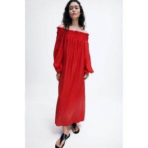 Czerwona sukienka H & M hiszpanka z długim rękawem z odkrytymi ramionami