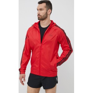 Czerwona kurtka Adidas w sportowym stylu