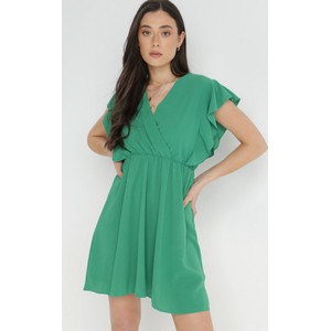 Zielona sukienka born2be z krótkim rękawem mini