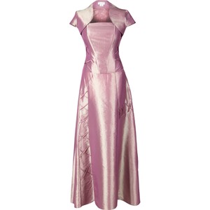 Różowa sukienka Fokus rozkloszowana z krótkim rękawem maxi