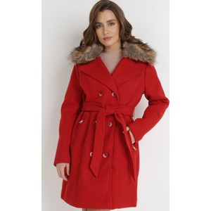 Czerwony płaszcz born2be w stylu casual