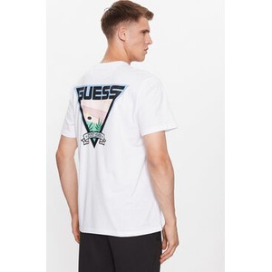 T-shirt Guess w stylu casual z krótkim rękawem