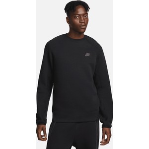 Czarna bluza Nike w sportowym stylu z dzianiny