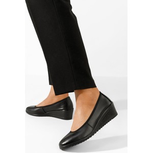 Czarne czółenka Zapatos w stylu casual na średnim obcasie na koturnie