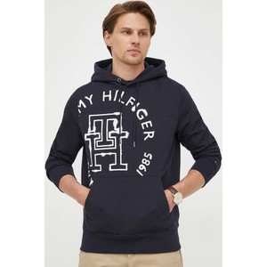 Granatowa bluza Tommy Hilfiger w młodzieżowym stylu z nadrukiem z bawełny