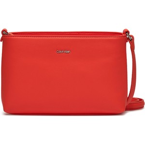 Czerwona torebka Calvin Klein średnia
