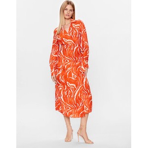 Pomarańczowa sukienka Selected Femme z dekoltem w kształcie litery v mini w stylu casual