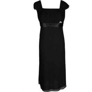 Czarna sukienka Fokus z szyfonu z krótkim rękawem w stylu glamour