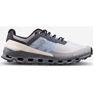 Buty sportowe On-running sznurowane z płaską podeszwą w sportowym stylu