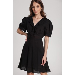 Czarna sukienka Renee z krótkim rękawem mini w stylu casual