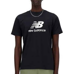 Czarny t-shirt New Balance z bawełny