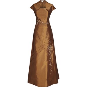Brązowa sukienka Fokus z krótkim rękawem maxi