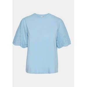Niebieski t-shirt YAS z okrągłym dekoltem