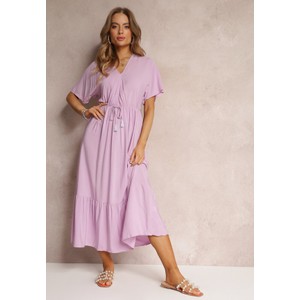 Fioletowa sukienka Renee z krótkim rękawem oversize w stylu casual
