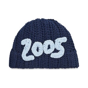 Granatowa czapka 2005