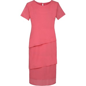 Różowa sukienka Fokus oversize midi