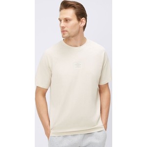 T-shirt Umbro w stylu casual z krótkim rękawem