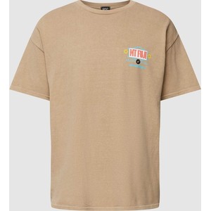 T-shirt Bdg Urban Outfitters z bawełny