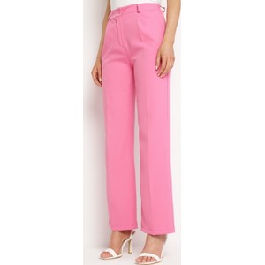 Różowe spodnie born2be w stylu klasycznym
