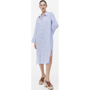Niebieska sukienka H & M z tkaniny