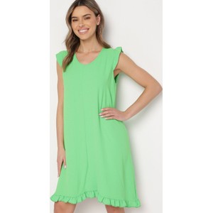 Zielona sukienka born2be w stylu casual mini trapezowa