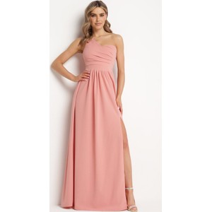 Różowa sukienka born2be maxi bez rękawów z dekoltem w kształcie litery v