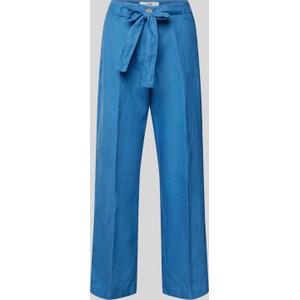 Niebieskie spodnie Brax z lnu w stylu retro