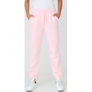 Różowe spodnie Juicy Couture w sportowym stylu