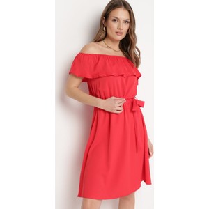 Czerwona sukienka born2be rozkloszowana hiszpanka z krótkim rękawem