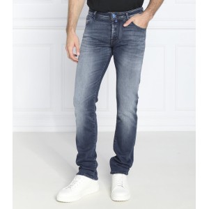 Niebieskie jeansy Jacob Cohen w street stylu
