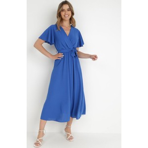 Niebieska sukienka born2be w stylu casual z dekoltem w kształcie litery v