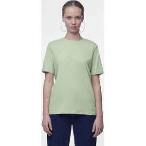 Zielony t-shirt Pieces w stylu casual z krótkim rękawem
