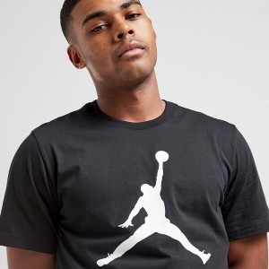 Czarny t-shirt Jordan w młodzieżowym stylu z krótkim rękawem z nadrukiem