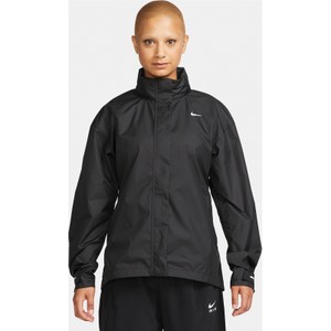 Czarna kurtka Nike w sportowym stylu bez kaptura