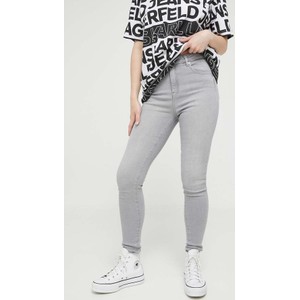 Jeansy Karl Lagerfeld Jeans w street stylu