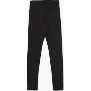 Czarne jeansy Cropp z tkaniny w stylu casual