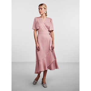 Różowa sukienka YAS midi z dekoltem w kształcie litery v z krótkim rękawem