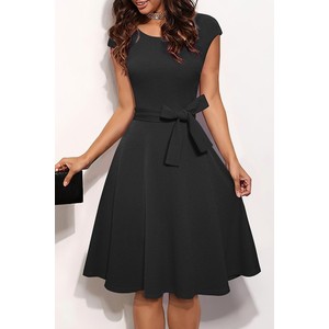Czarna sukienka IVET mini bez rękawów z okrągłym dekoltem