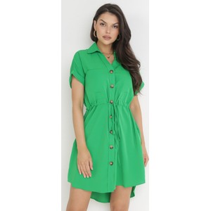 Zielona sukienka born2be w stylu casual mini z kołnierzykiem
