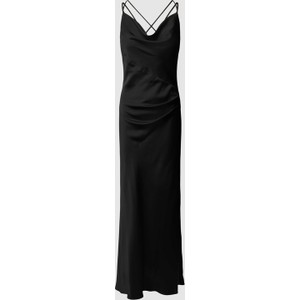 Czarna sukienka Swing z szyfonu z dekoltem w kształcie litery v