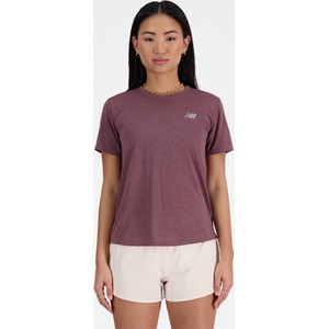 Różowy t-shirt New Balance w sportowym stylu z krótkim rękawem