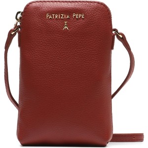 Czerwona torebka Patrizia Pepe w młodzieżowym stylu na ramię