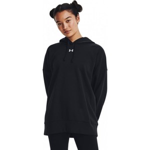 Czarna bluza Under Armour w sportowym stylu z kapturem z bawełny