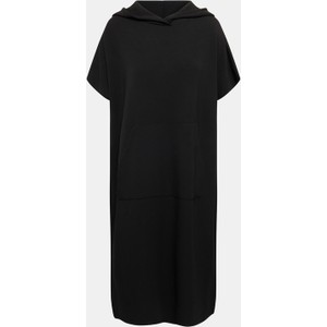 Czarna sukienka Soyaconcept w stylu casual z krótkim rękawem prosta