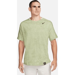 Zielony t-shirt Nike w sportowym stylu