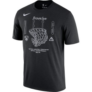 T-shirt Nike z bawełny z krótkim rękawem w sportowym stylu
