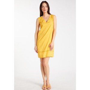 Żółta sukienka Monnari z dekoltem w kształcie litery v bez rękawów