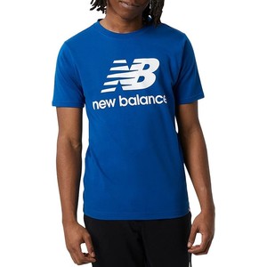 Niebieski t-shirt New Balance w młodzieżowym stylu